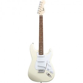 Guitarra Fender Bullet Stratocaster con Tremolo 0310001580 - Envío Gratuito